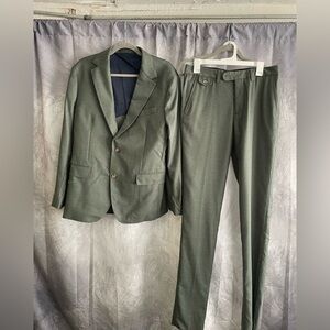 Bonobss Italian stretch sage green suite